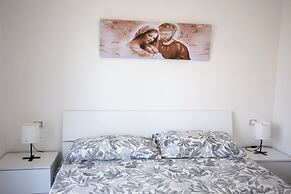 Sea Apartment