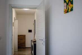 Sea Apartment