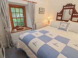1 Rowes Cottages
