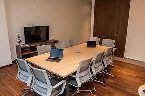 S22 Hotel & Suites
