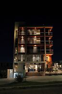 S22 Hotel & Suites