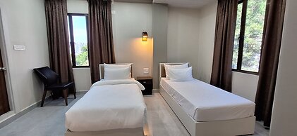 Hotel Jay Jay