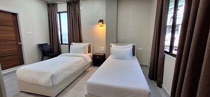 Hotel Jay Jay