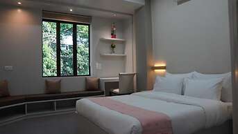 Hotel Jay Jay
