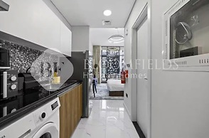106 Bloomfields Executive STU Gate Masdr