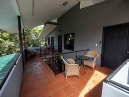 Hotel Manuel antonio beracha