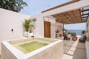 Bohemian Beachfront Apartments