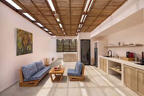 Bohemian Beachfront Apartments