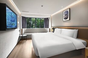 SKYBIRD Hotel
