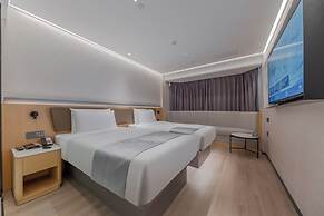 SKYBIRD Hotel