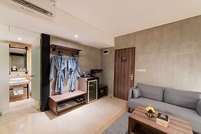 The All New Stark Boutique Hotel