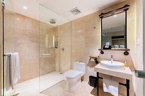 The All New Stark Boutique Hotel