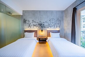 The All New Stark Boutique Hotel