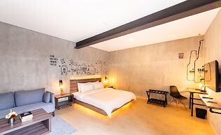The All New Stark Boutique Hotel
