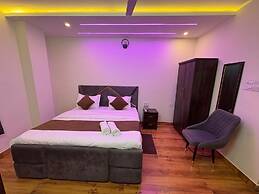 AKS Grand Hotel in Varanasi