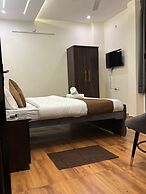 AKS Grand Hotel in Varanasi
