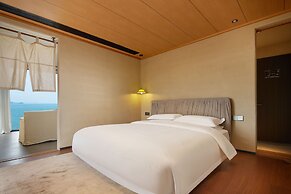 Nordsee Manor by Arcadia Collection