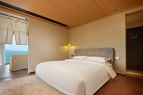 Nordsee Manor by Arcadia Collection