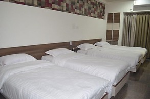 Hotel Samrat