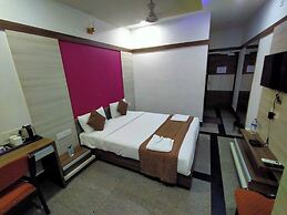 Hotel Samrat