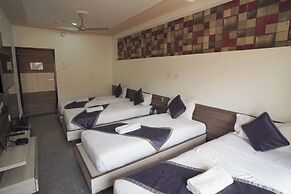 Hotel Samrat
