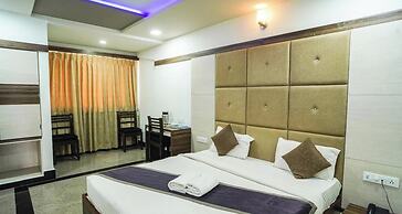 Hotel Samrat