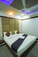 Hotel Samrat