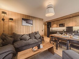 Apartment for six With River View