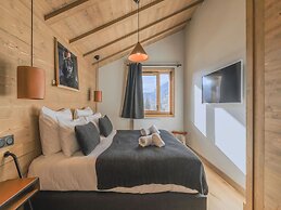 Apartment for six With River View
