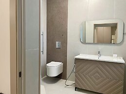 Naya Hotel