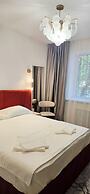 Naya Hotel