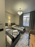 Naya Hotel