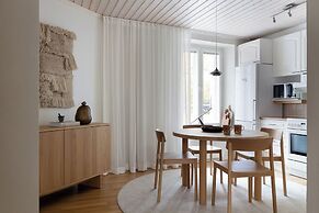Stylish 1BR Apt. in Historic Area