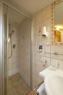 Hotel Garni DIAS