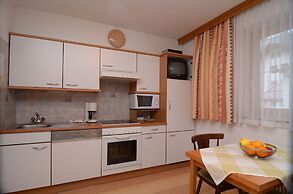 Hotel Garni DIAS