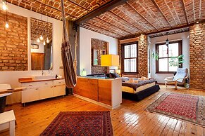 Alaattin Apartments