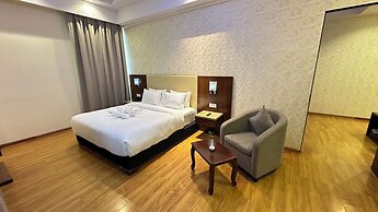 Golden Tulip Kukas Jaipur