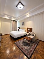 Golden Tulip Kukas Jaipur