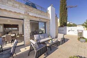 Melissoula Villa in Neo Chorio