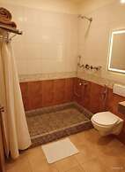 Hotel Heritage Inn