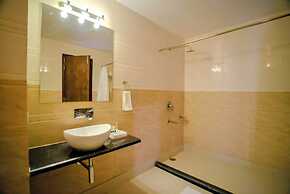 Hotel Heritage Inn