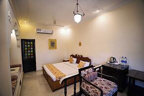 Hotel Heritage Inn