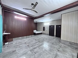 Hotel Shri Mohini Kunj Vindavan By HRG