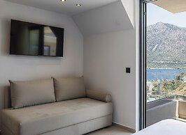 Celeste Bali Suites