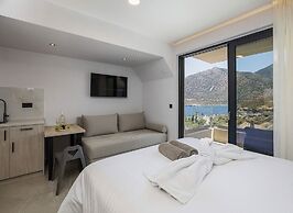 Celeste Bali Suites