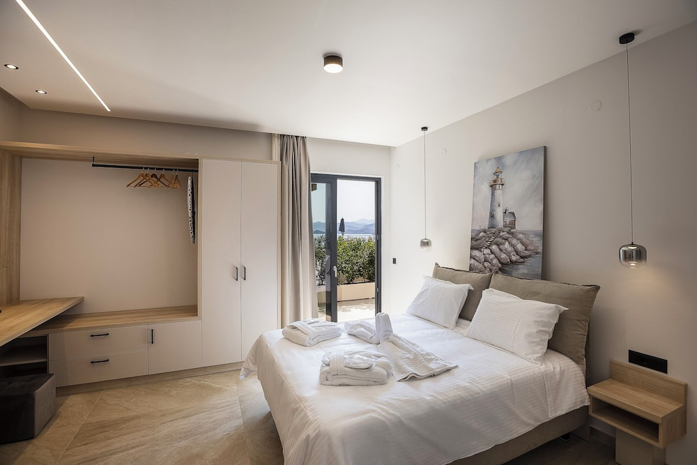 Celeste Bali Suites
