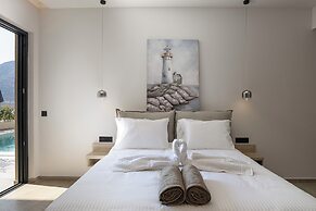 Celeste Bali Suites
