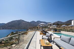 Celeste Bali Suites