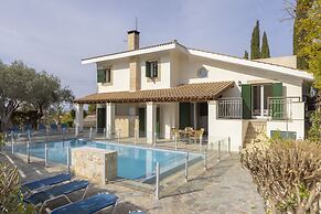 Rhodia Villa in Steni