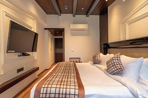 Lawrence Solitaire Resort Nainital